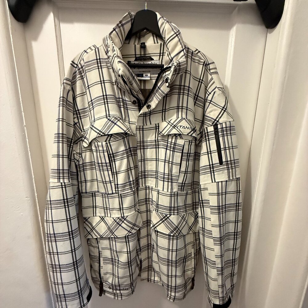 Columbia Titanium Snowboard Jacket
